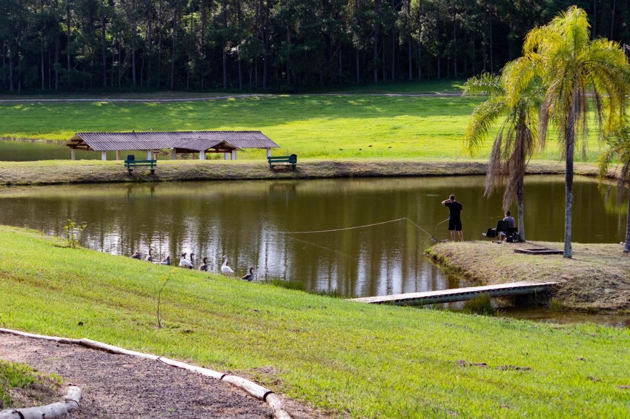 Vale Das Aguas Fazenda Resort Агуас-ди-Санта-Барбара Экстерьер фото