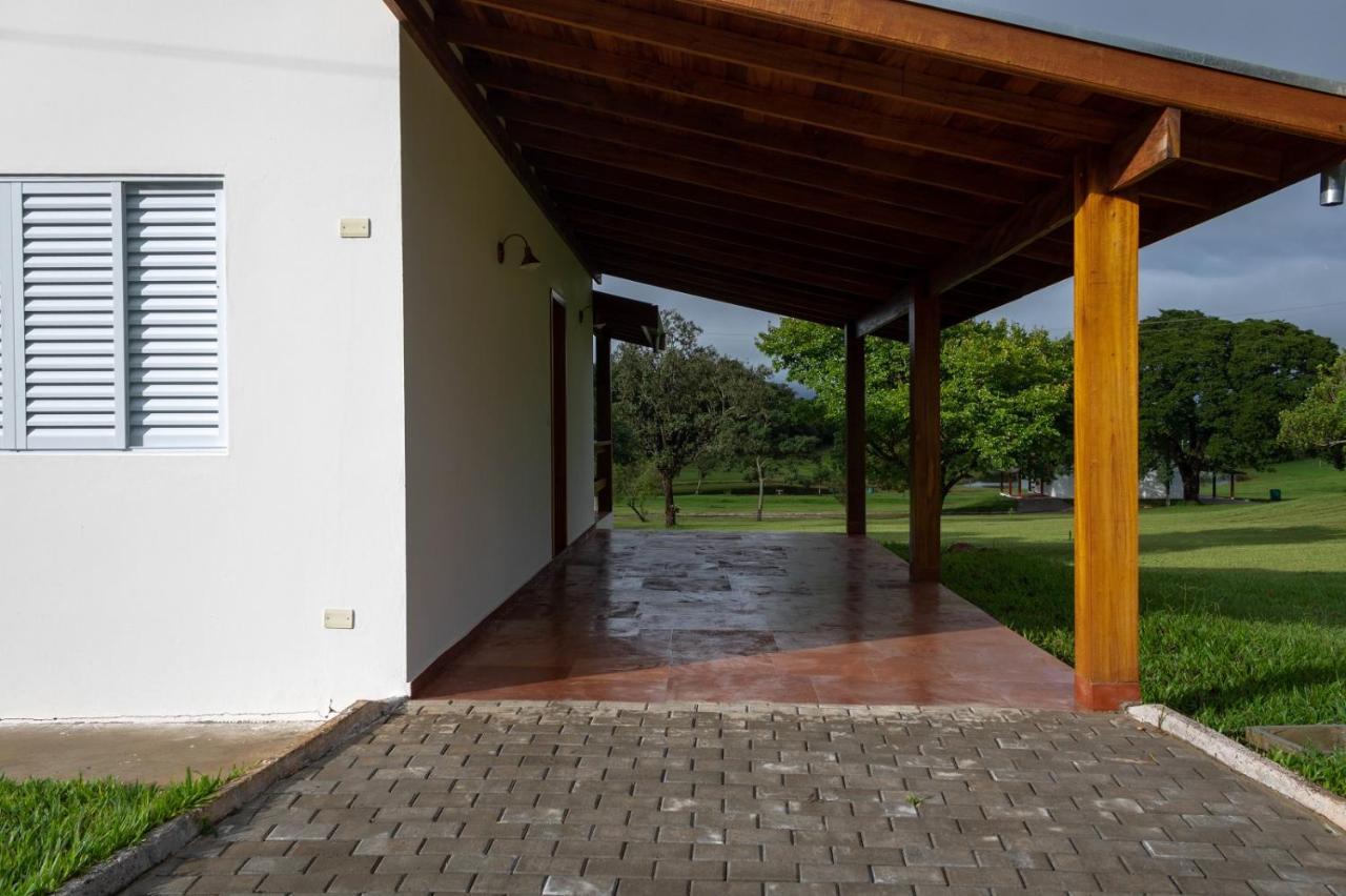 Vale Das Aguas Fazenda Resort Агуас-ди-Санта-Барбара Экстерьер фото